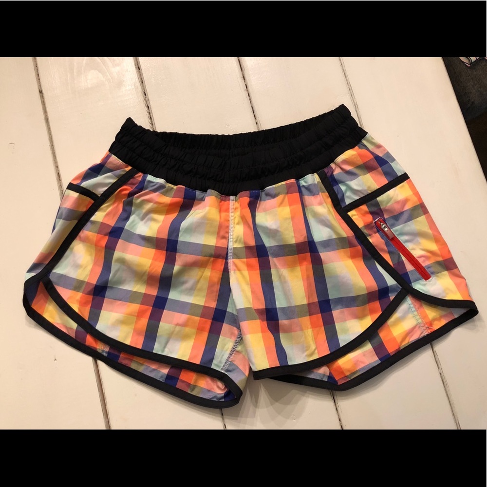 Lululemon Seawheeze multi-plaid tracker short